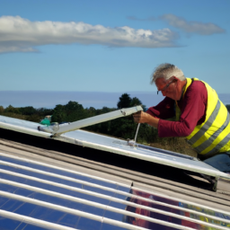 Service d'Entretien Préventif pour Prolonger la Durée de Vie de vos Panneaux Solaires Pontarlier